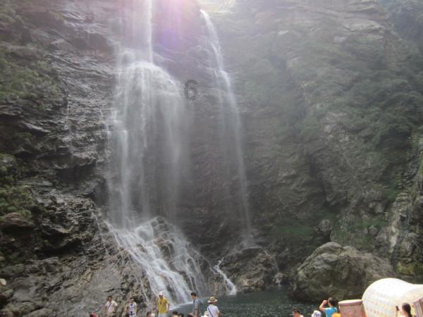 培育外贸新动能 建设一流营商环境